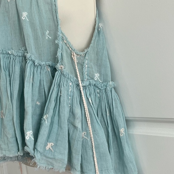 Free People Magic Power Light Blue Cotton Tassel Embroidered Raw Edge Top M Boho - Picture 6 of 11